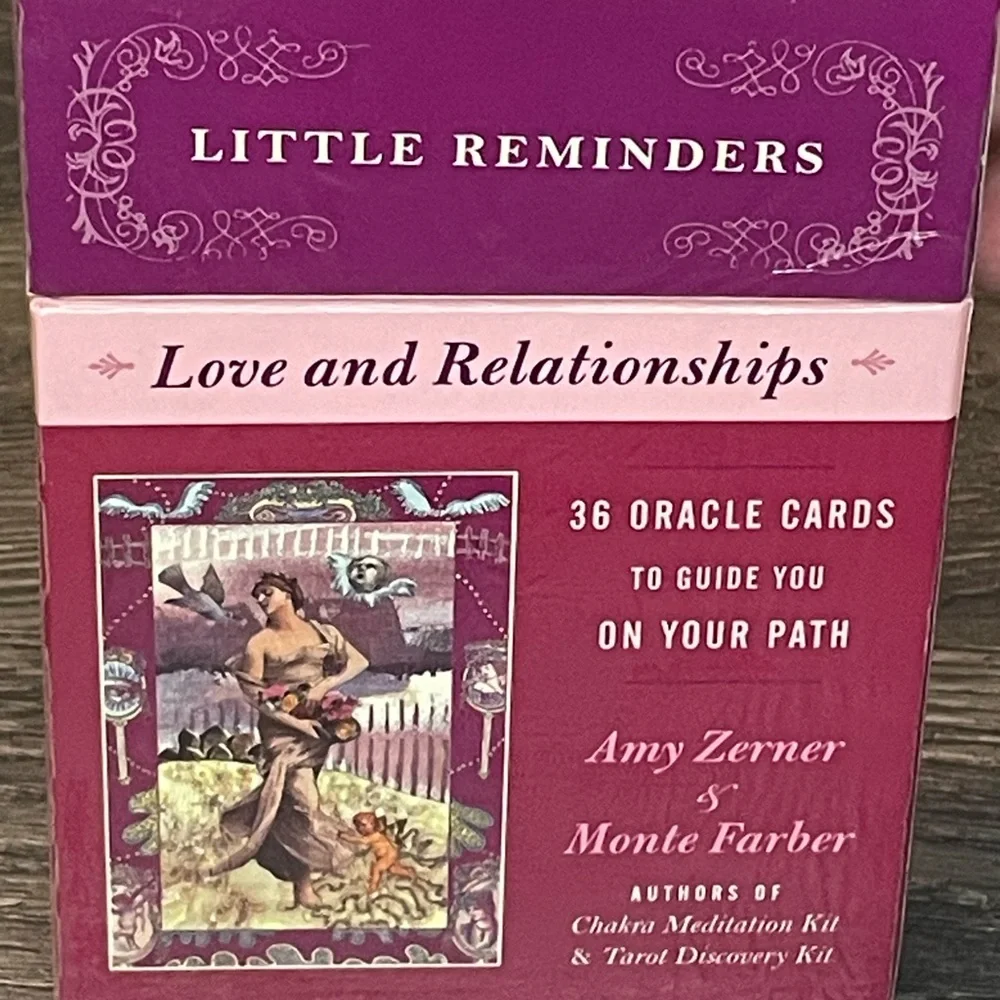 Little Reminders Oracle Cards - Picture 1 of 3